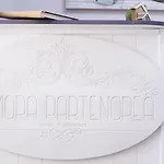 بيت ضيافة Dimora Partenopea نابولي