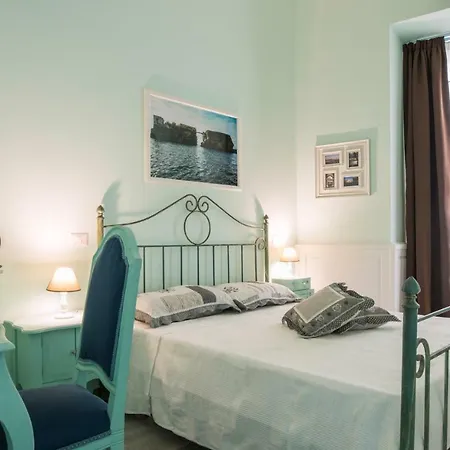 Dimora Partenopea 4* Neapol