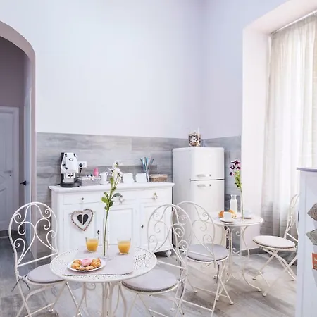 Guest house Dimora Partenopea Naples